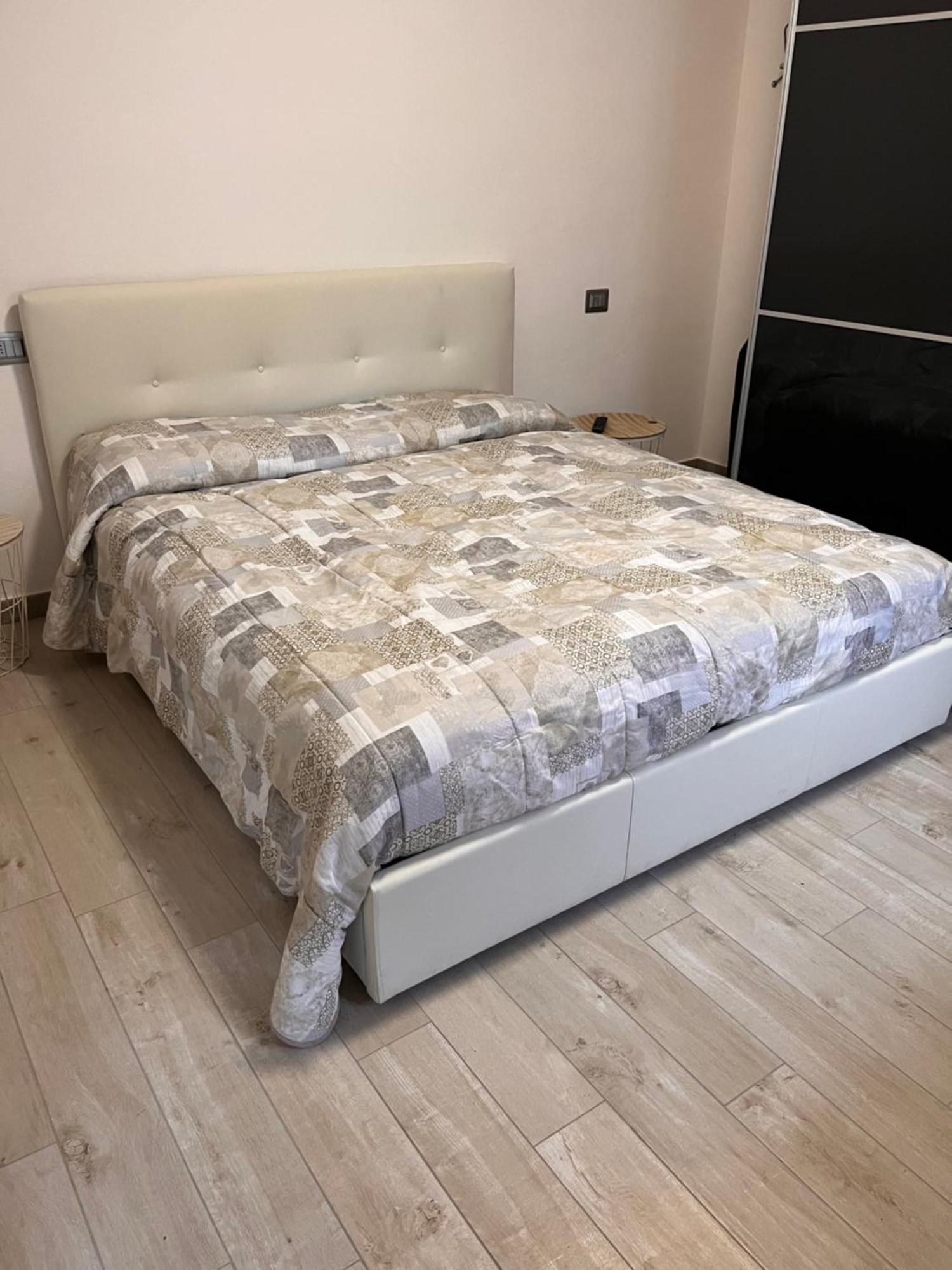 شقة Casa Mario ريفا ديل غاردا المظهر الخارجي الصورة